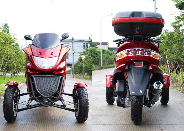 7.0kw 7500r/min 8HPエンジン/後部箱が付いている3つの車輪のスクーターのオートバイ150cc