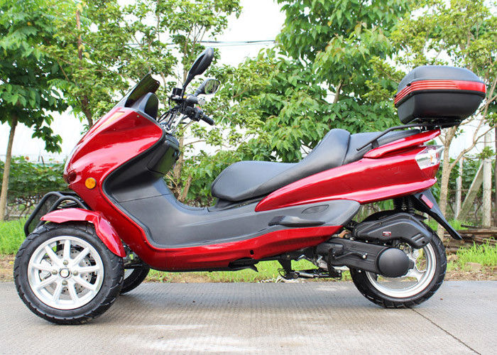 7.0kw 7500r/min 8HPエンジン/後部箱が付いている3つの車輪のスクーターのオートバイ150cc