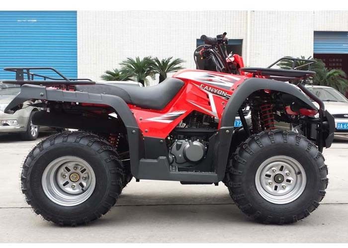 赤4の荷車引きの後部ドラム・ブレーキを運転する260cc電気開始四輪ATVのシャフト