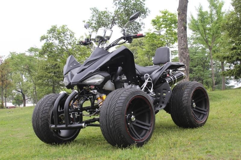 手動水の冷却された2 Seaterのクォードのバイクとの様式の実用的な車ATV 250ccを調査して下さい
