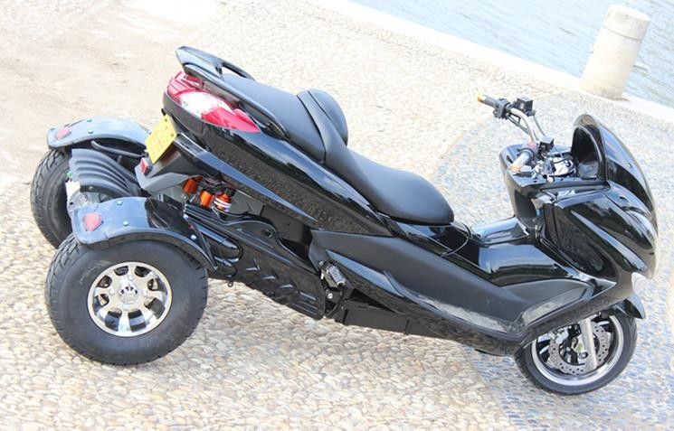 1500w電動機のスクーター、ブラシレス モーターを搭載する3つの車輪のスクーターのオートバイ
