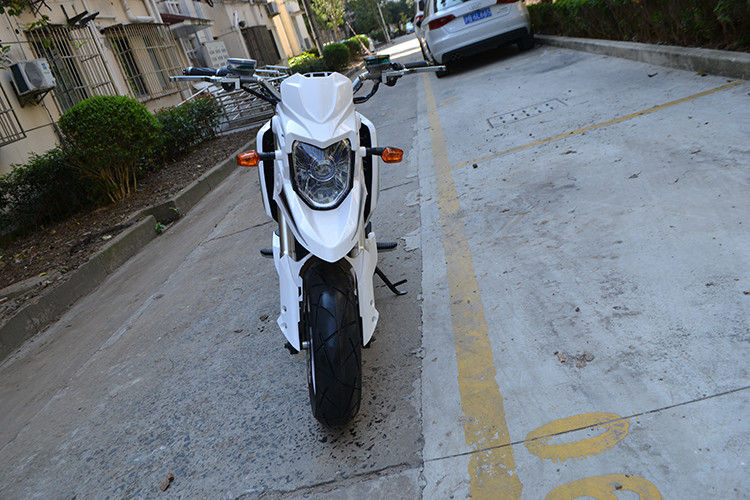 60 Km/h 1500wの鉛-酸電池72V 20AHが付いている電気スクーターのオートバイ