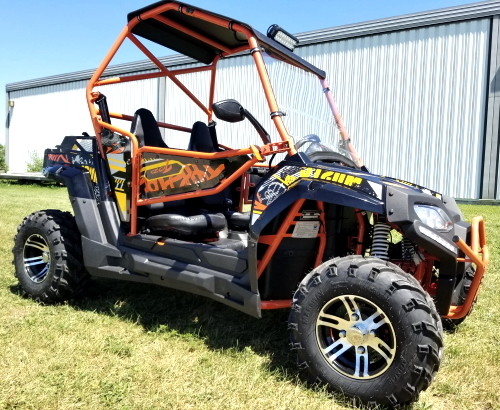 風防ガラスの特大タイヤの習慣のUTV 170の最大効用車のガスのゴルフ カートは縁を付けたり/懸濁液