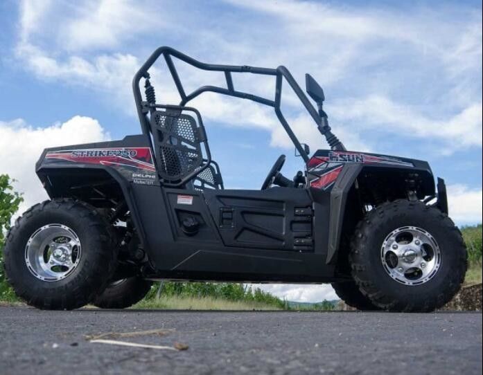 250cc大型の四輪実用的な車、水はATVの実用的な車を冷却しました