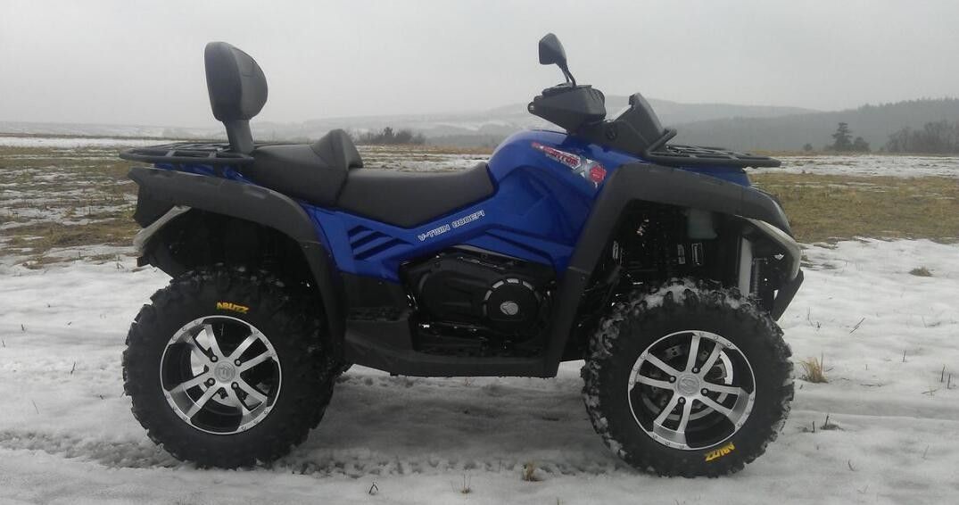 800cc V対の4つの弁4は冷却される水とのスポーツの実用性ATV 46kw 6700rpmをなでます