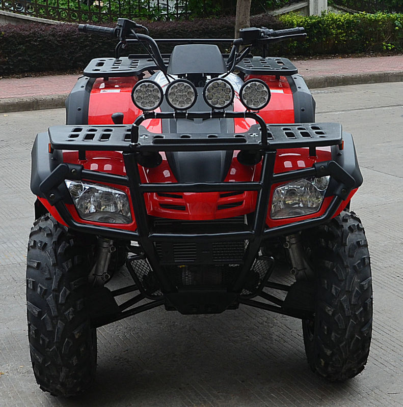 Cdiの点火4の打撃18.35hp 300cc Atvの大人のクォードは4x4 65km/Hを自転車に乗ります