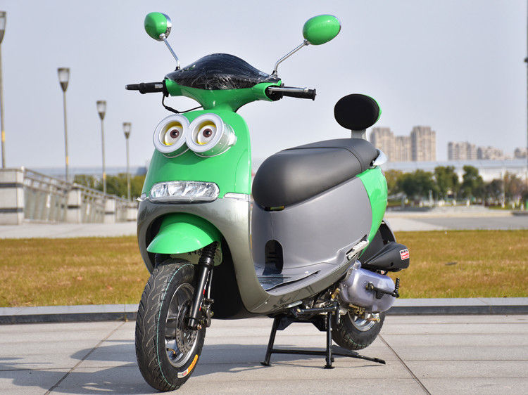 冷却された9.3hp/7500rpm 12