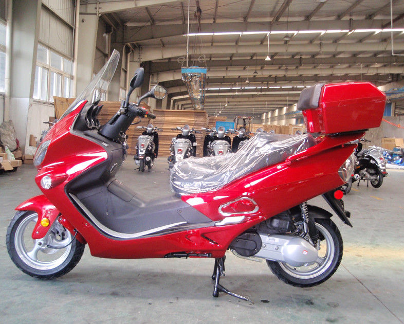 68.3マイルの/Hの速度250ccの大人のスクータ13