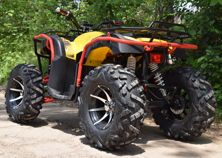 4打撃250CCの実用的な車ATV 4.8Lの燃料タンク容量1790 * 1070 * 1170MM